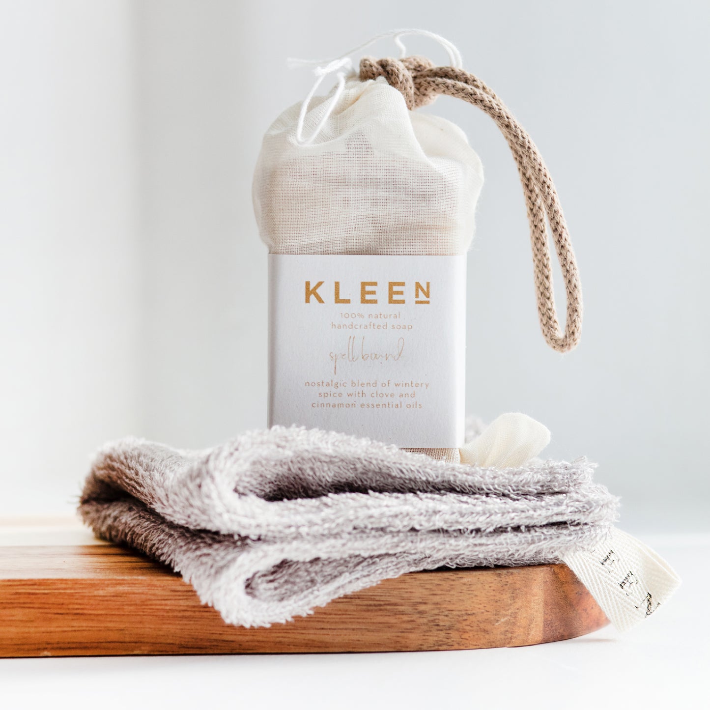 
                  
                    Eco Friendly Bamboo Cloth UK
                  
                